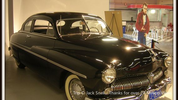 Hollywood Star Cars Museum