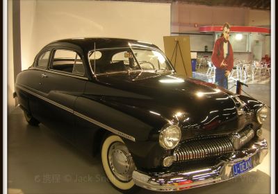 Hollywood Star Cars Museum