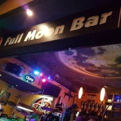 Full Moon Bar and Restaurant User Photo