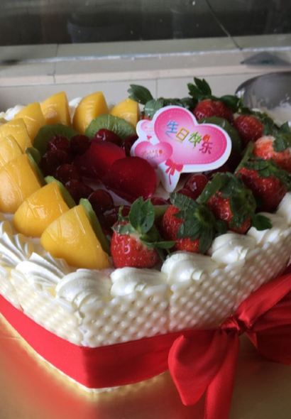 周家蜜宗糕点(青年路店)