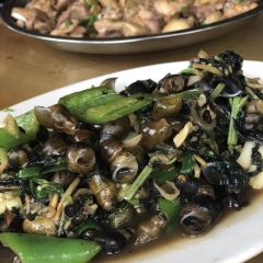 海月湾农庄(江景美食店) User Photo