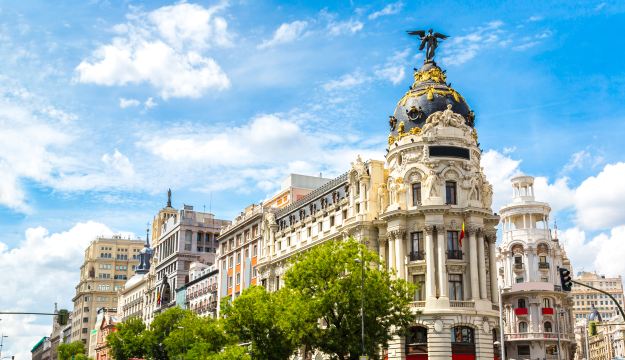 Calendar \u0026 Introduction of Spain Holidays 2022 | Trip.com