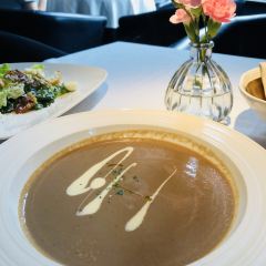 Chartres Garden User Photo