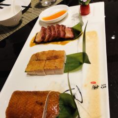 YUE HIN User Photo