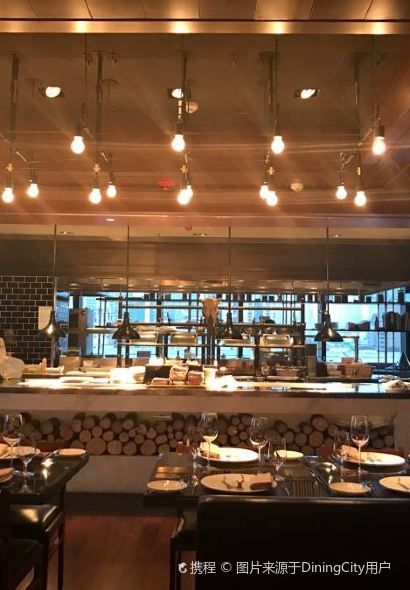 上海靜安香格里拉大飯店·1515牛排館·酒吧