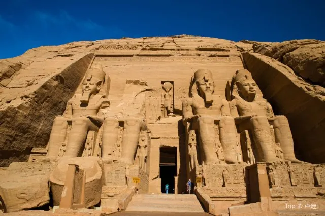 The Ultimate Guide to Egypt: 10 Best Things to Do