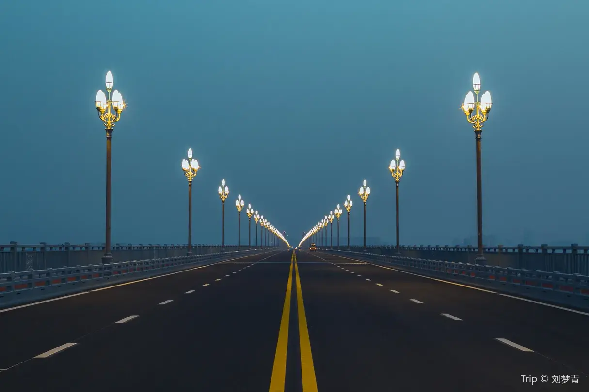 3_Nanjing Yangtze River Bridge