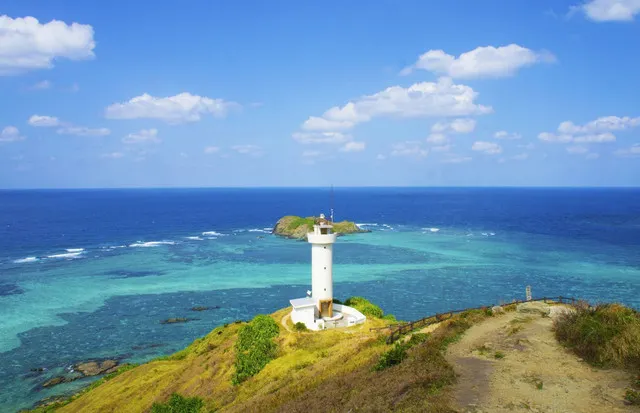 Explore the Japanese Amazon and Underwater Ruins, The Most Beautiful Scenery Around the Okinawa Islands