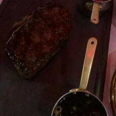 Moo Moo The Wine Bar + Grill 여행 사진