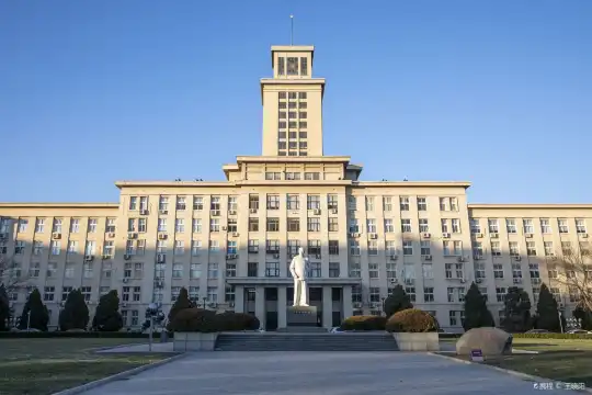 โรงแรมใกล้มหาวิทยาลัยนานไก