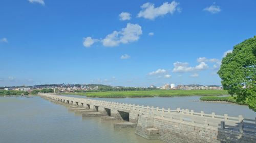 Luoyang Bridge