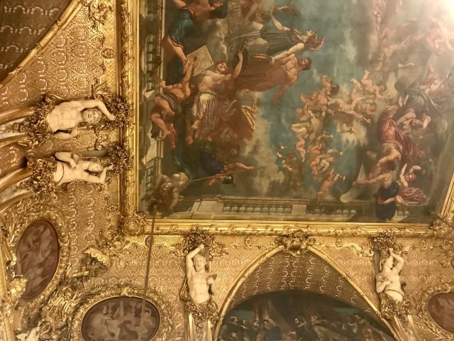 Louvre Museum