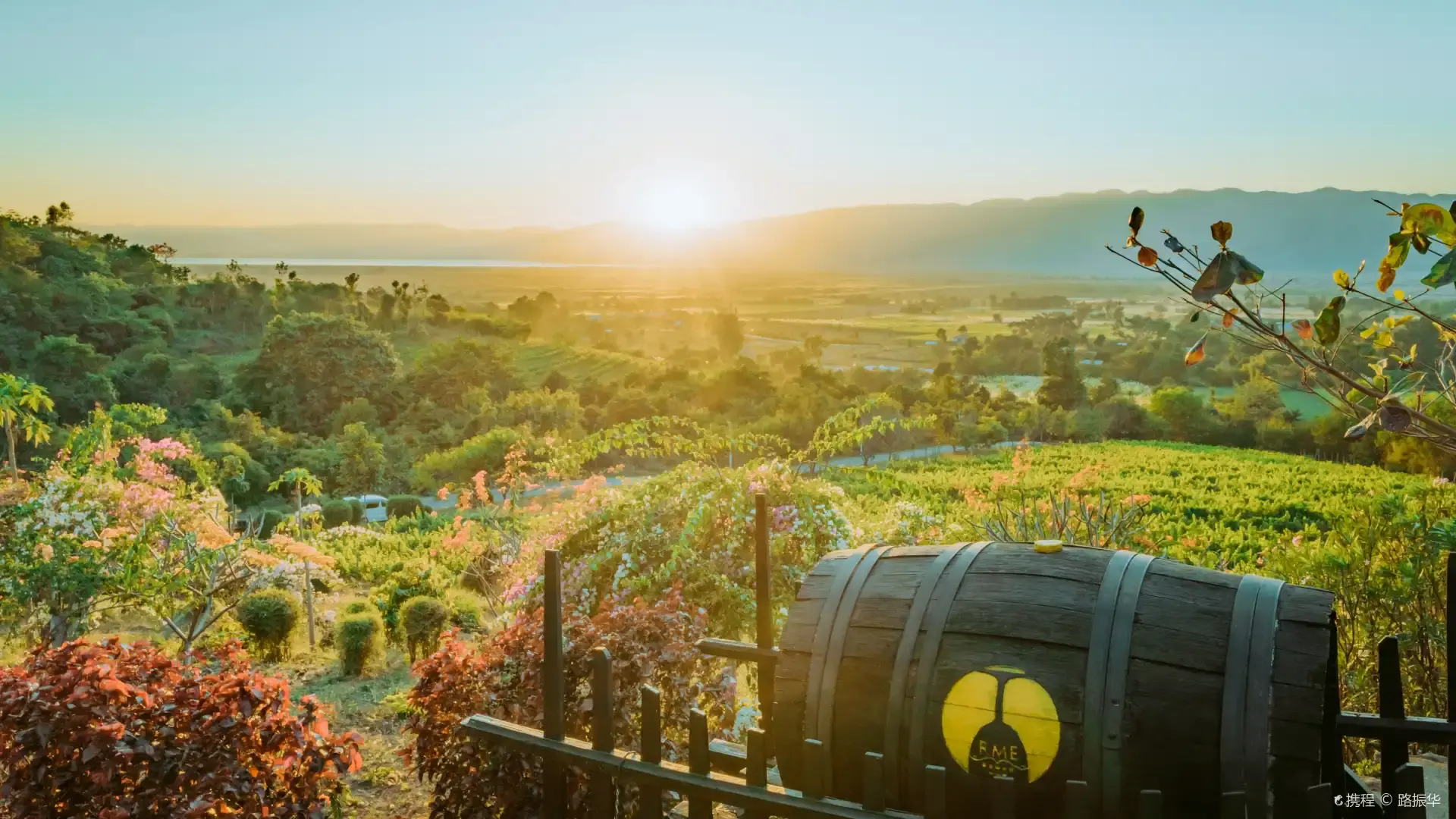 Hotels near Red Mountain Estate Vineyards & Winery