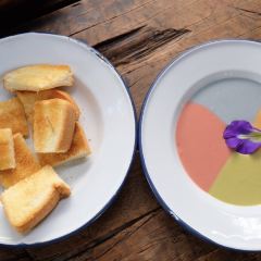 Black Gooseberry Chiangmai User Photo