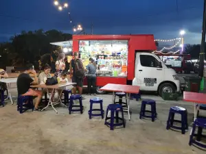 MAMA'S Authentic Thai Drinks X Pekan Nanas