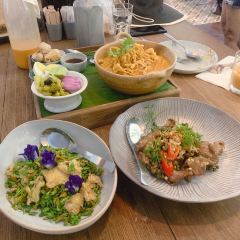 Woo Cafe-Art Gallery-Lifestyle Shop User Photo