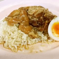 Chang Phueak Pork Leg Rice User Photo