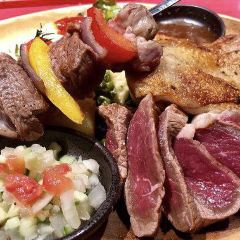 Coat of Arms Bar and Restaurant 여행 사진