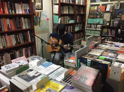 香港書店推介 9間必去本土特色書店 有書店cafe 樓上二手書店遊記攻略 Trip Com遊玩攻略