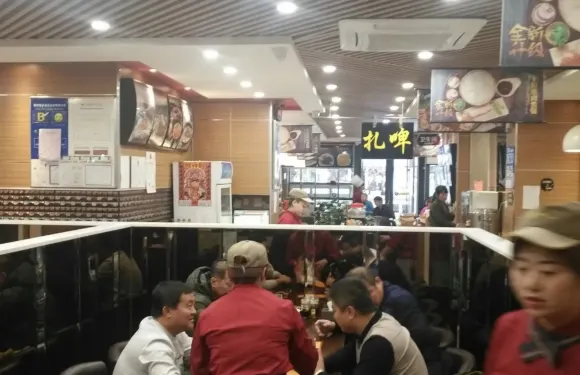 晉小二刀削麵館（和龍店）