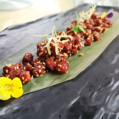 荖猎户·中华原烹雅宴艺术餐厅 User Photo