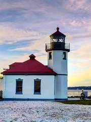 Alki Point Lighthouse