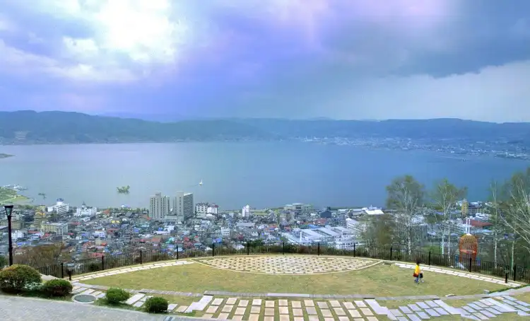 Hoteles cerca de Lake Suwa