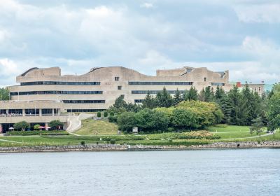 Канадский музей цивилизации