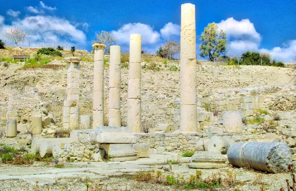 阿約斯泰庫納斯