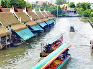 Taling Chan Floating Market