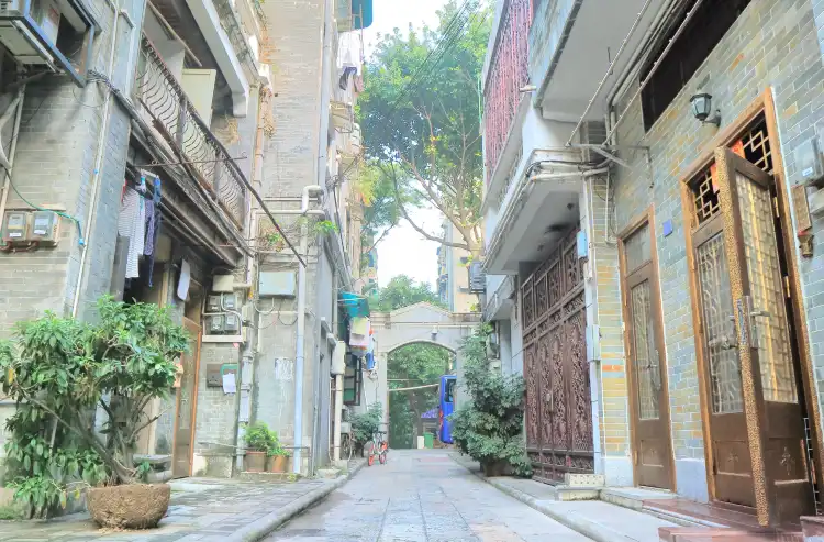 Hotels near Xiguan Antique City