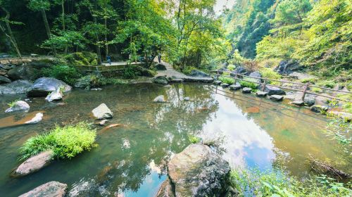 磐安水下孔景區