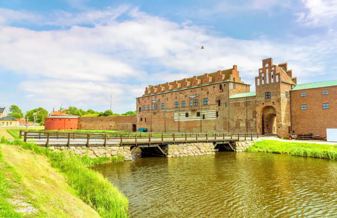 Отели рядом с достопримечательностью «Malmöhus Castle»