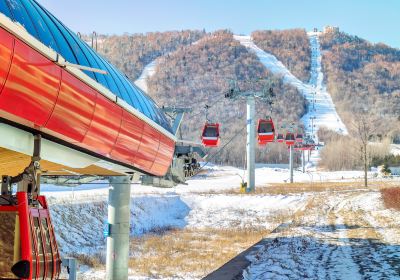 亞布力滑雪旅遊度假區