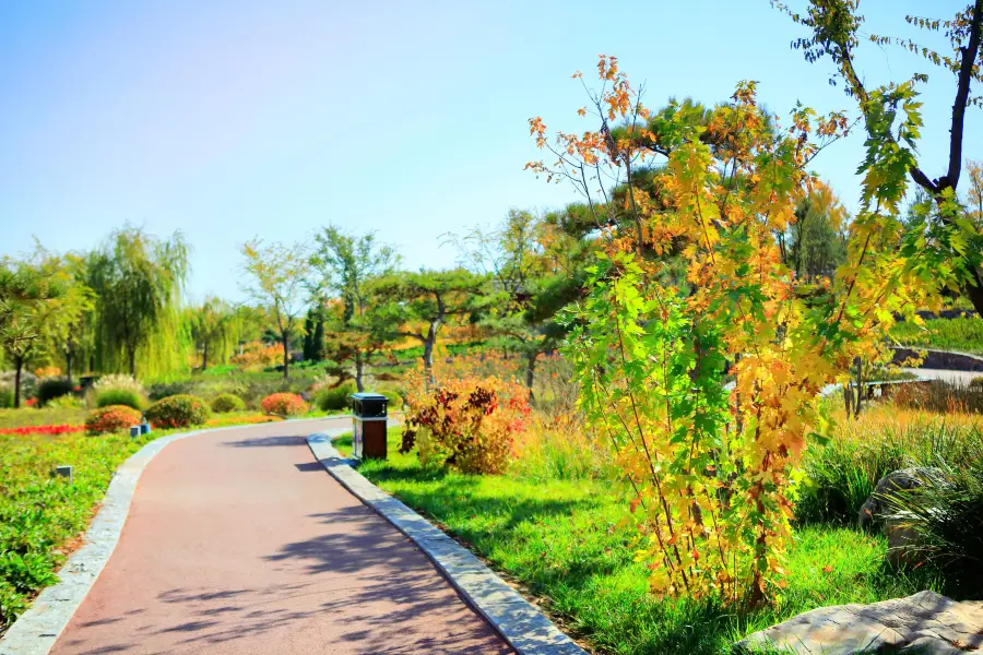 Qidoumenghuazitongshan Sceneic Area