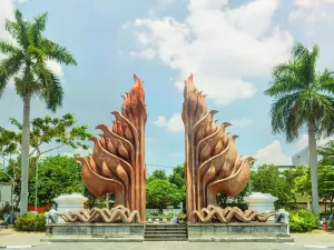 Heroes Monument