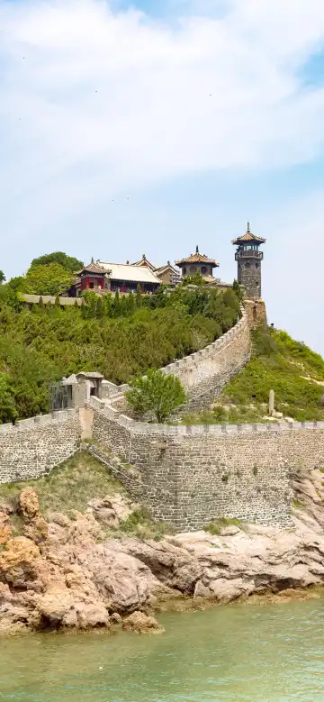 Hotels near Penglai Pavilion