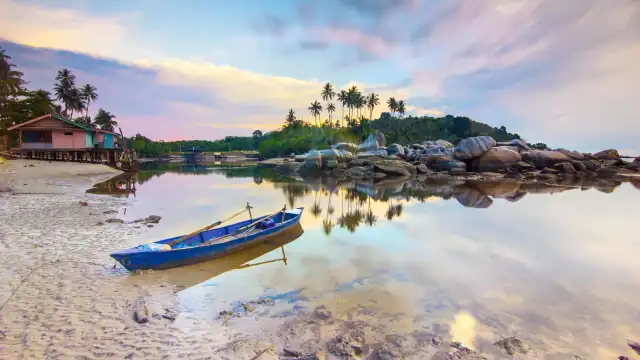Hotels near Mount Bintan