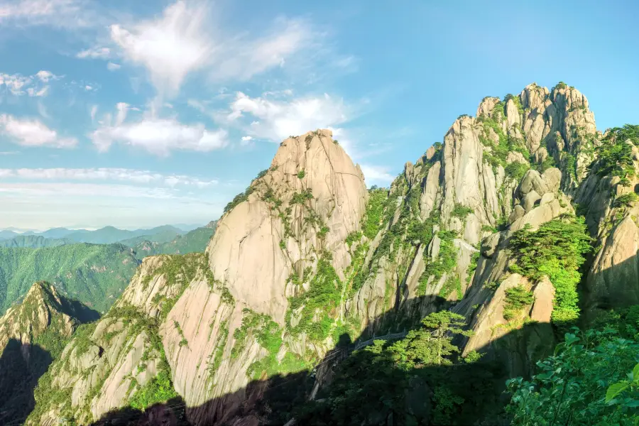 蓮花峰