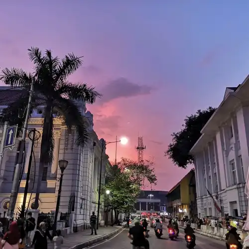 10 Tempat Tarikan Malam popular di Jakarta