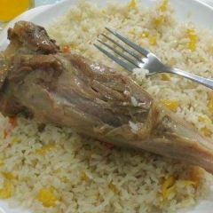 盛添抓饭肉汤馆 User Photo