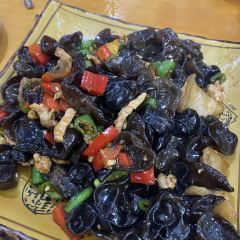 龙虎山鸿运土菜馆 User Photo