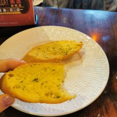 BROWNSTONE布朗石西班牙餐厅酒吧(永嘉庭店) User Photo