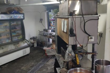 马关弟小马哥牛羊肉把把烧