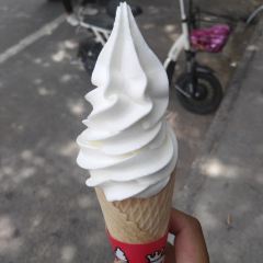 蜜雪冰城(西亚斯三店) User Photo