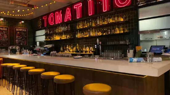 Tomatito - Sexy Tapas Bar
