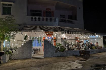 钟小哥伙食中心