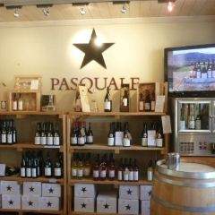 The Pasquale Kurow Winery 여행 사진