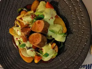 Macok Bistro and Wine Bar