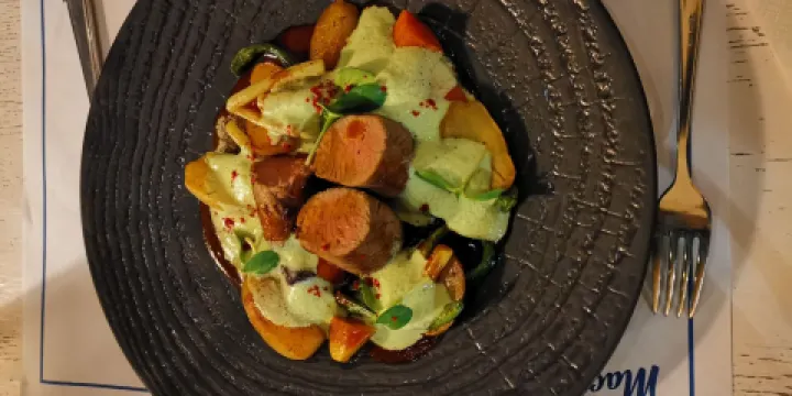 Macok Bistro and Wine Bar